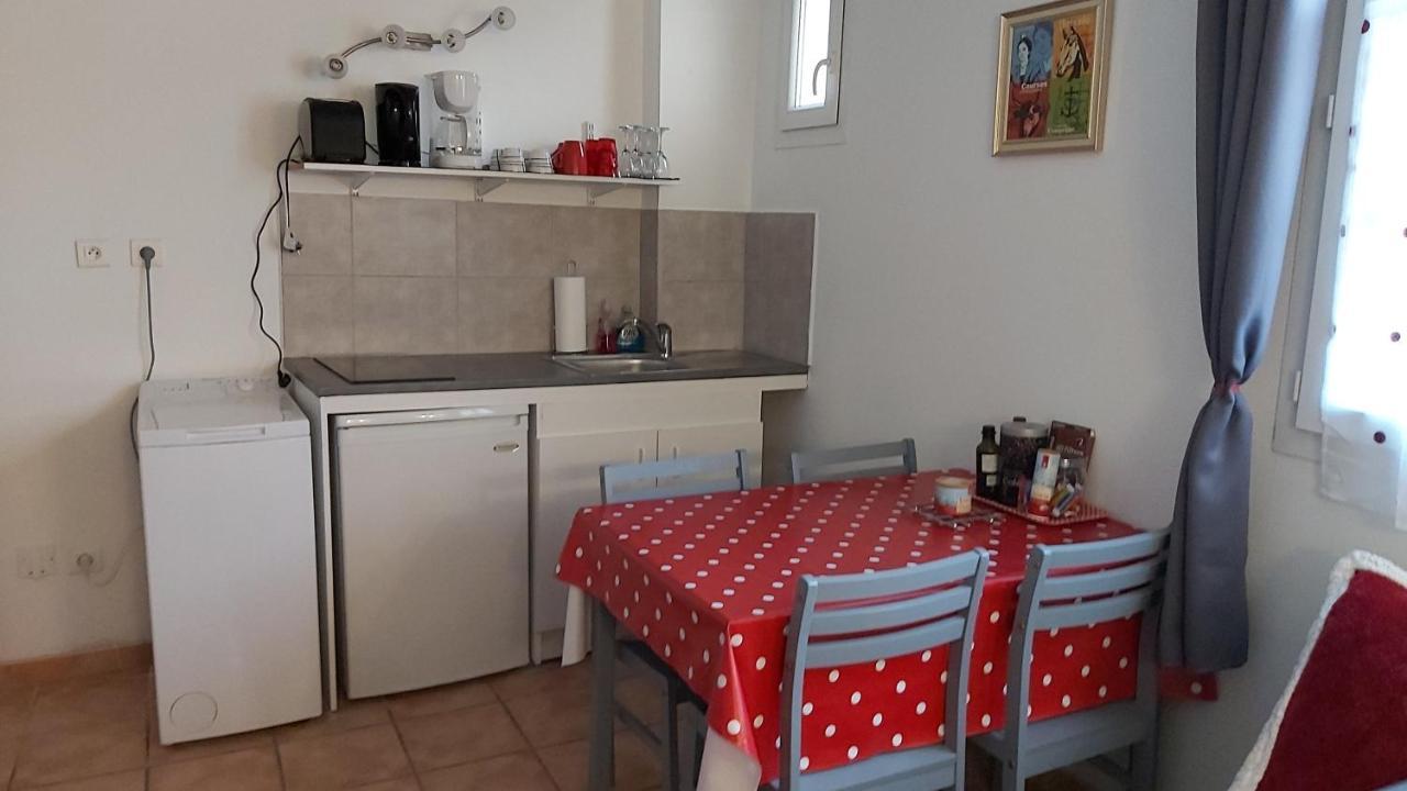 L'Appartement De L'Eglise Saintes-Maries-de-la-Mer Exteriör bild