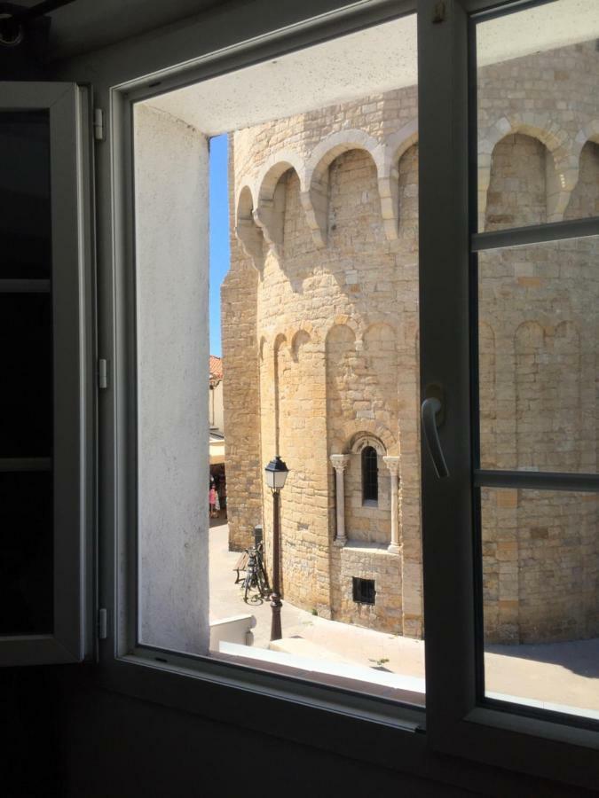 L'Appartement De L'Eglise Saintes-Maries-de-la-Mer Exteriör bild